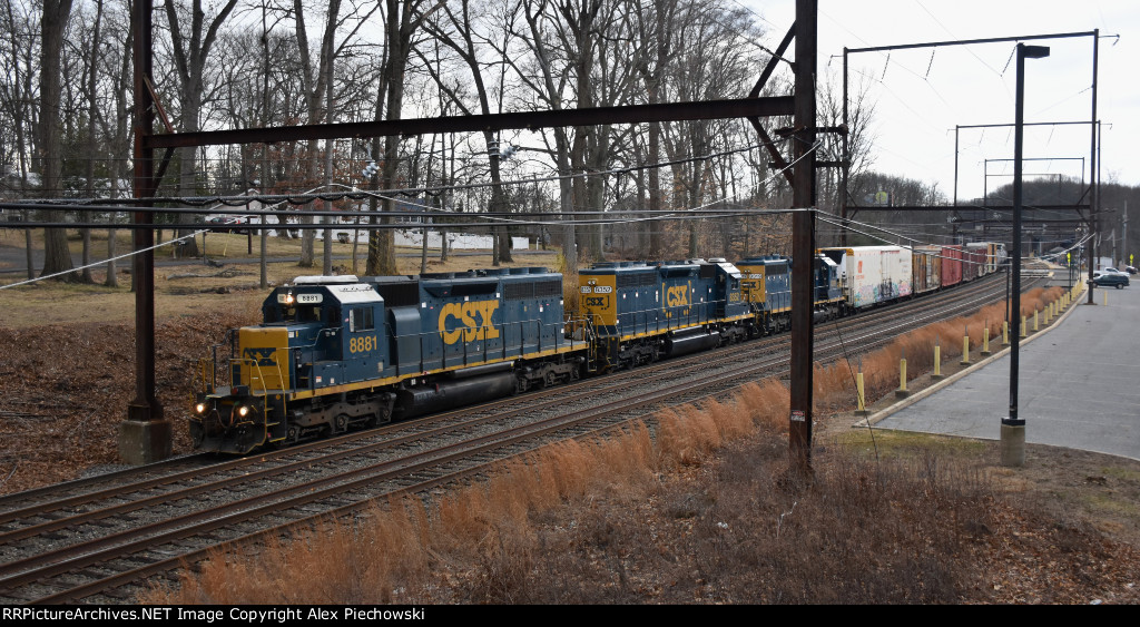 CSX 8881